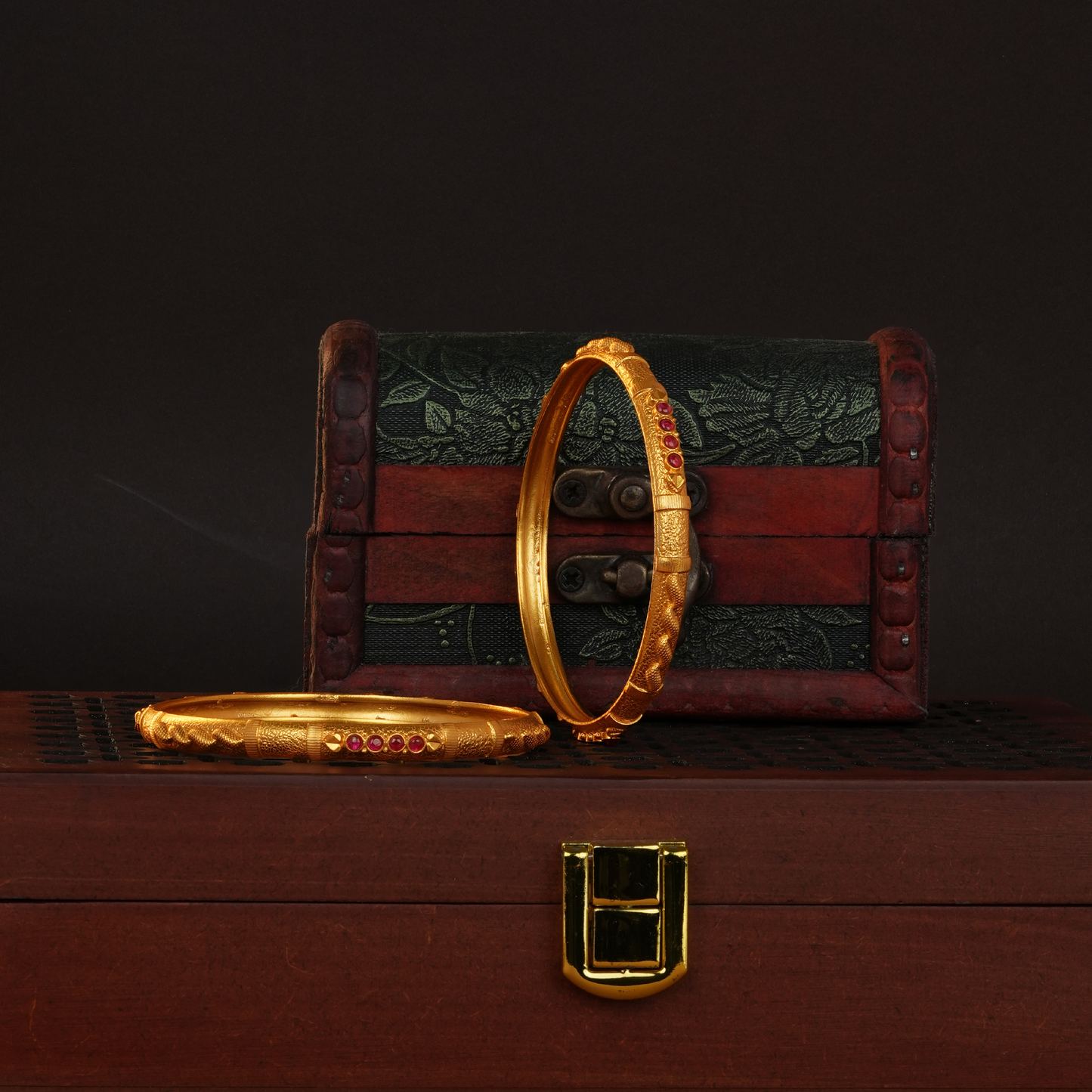 Crimson Charm Gold Bangle