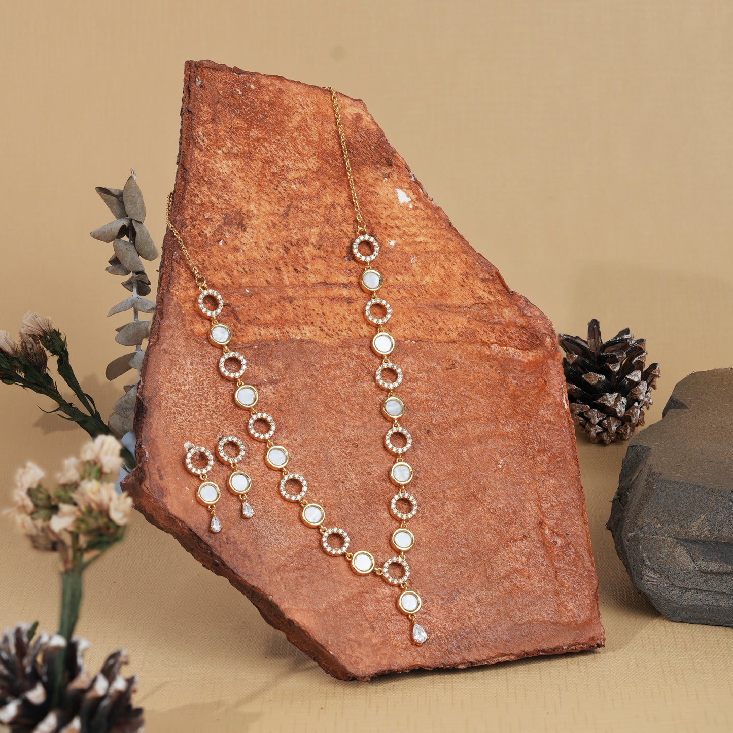 Moonlight Halo Necklace Set