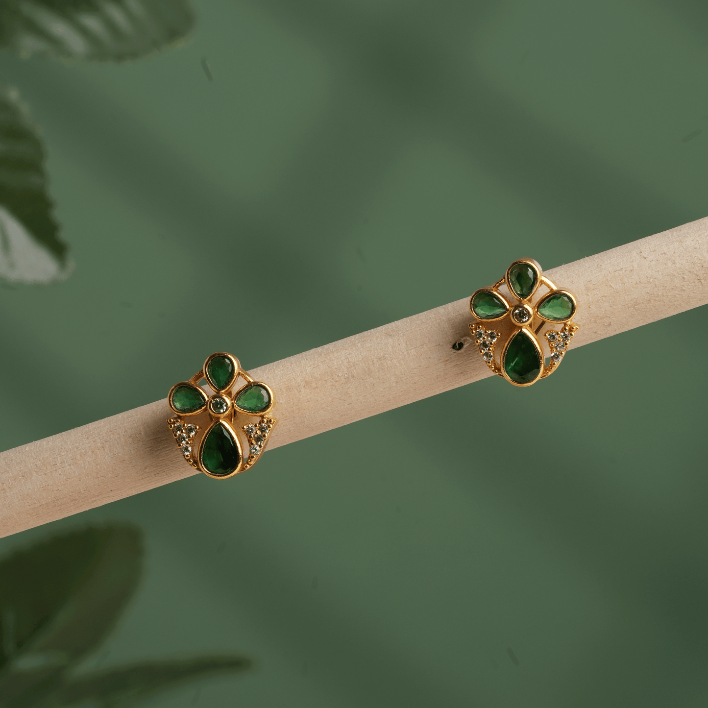 Emerald Bloom Heritage Brooch