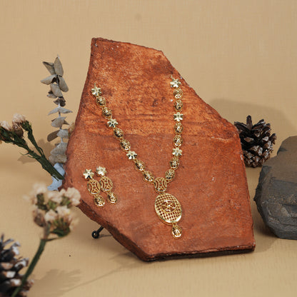Royal Filigree Blossom Necklace