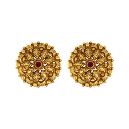 Crafted in antique gold-finish for a rich, traditional look